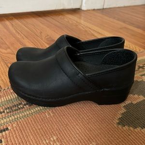 Dansko Professional Black Box Clog